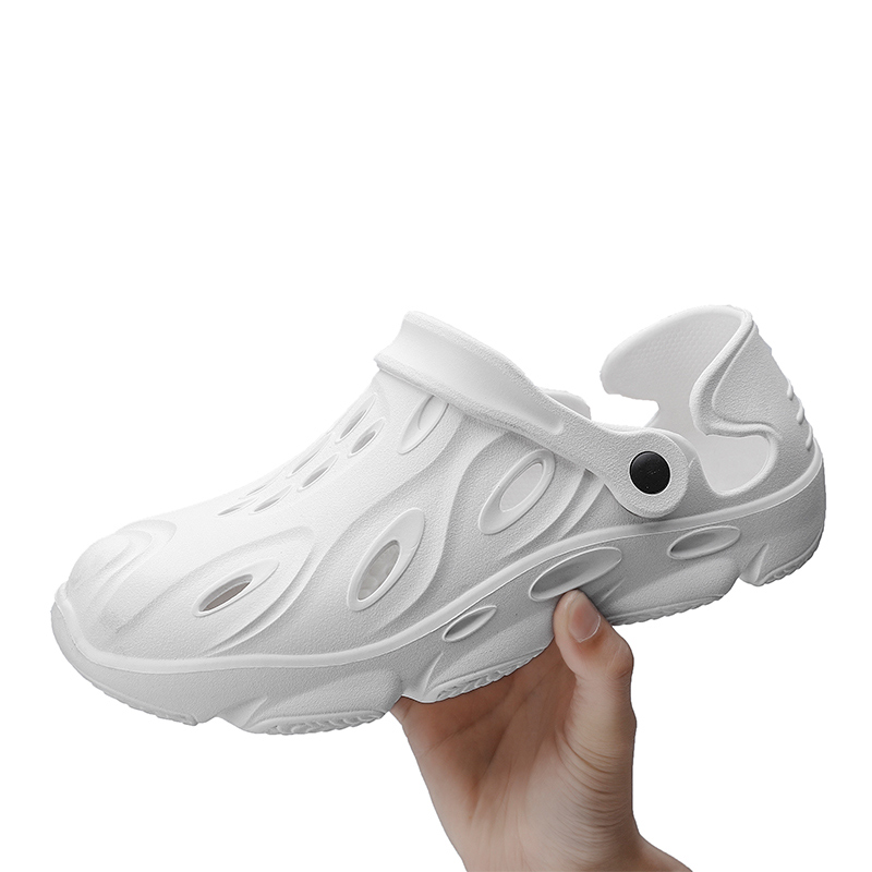 Men's Clogs Slip On Hollow Out - огляд і ціна Men Accessories For Beach
